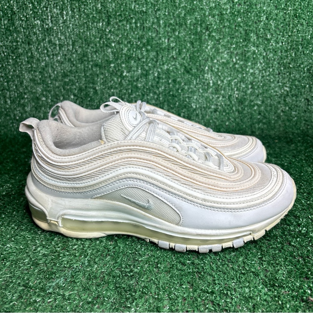 Nike Women's Sneakers - White and Cream Tones